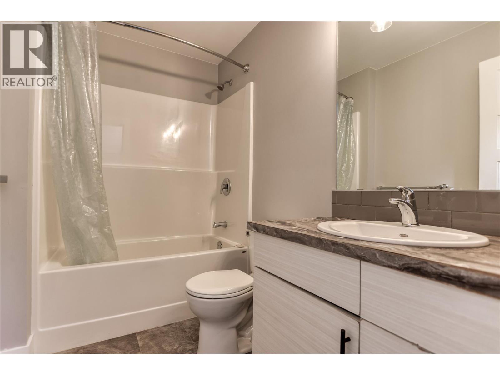 #1 313 Lakeview Street - 22