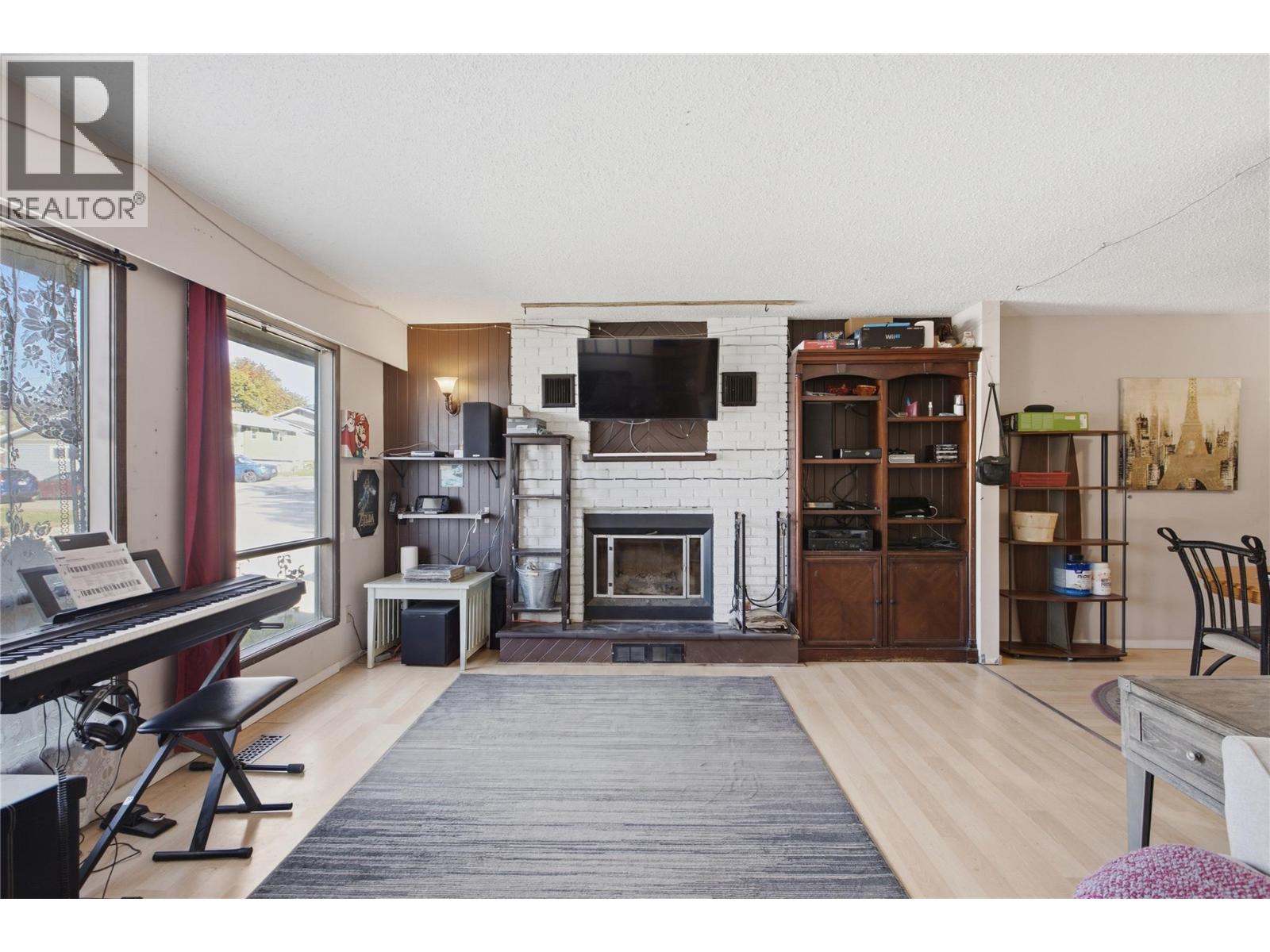 2309 Nechako Drive - 3