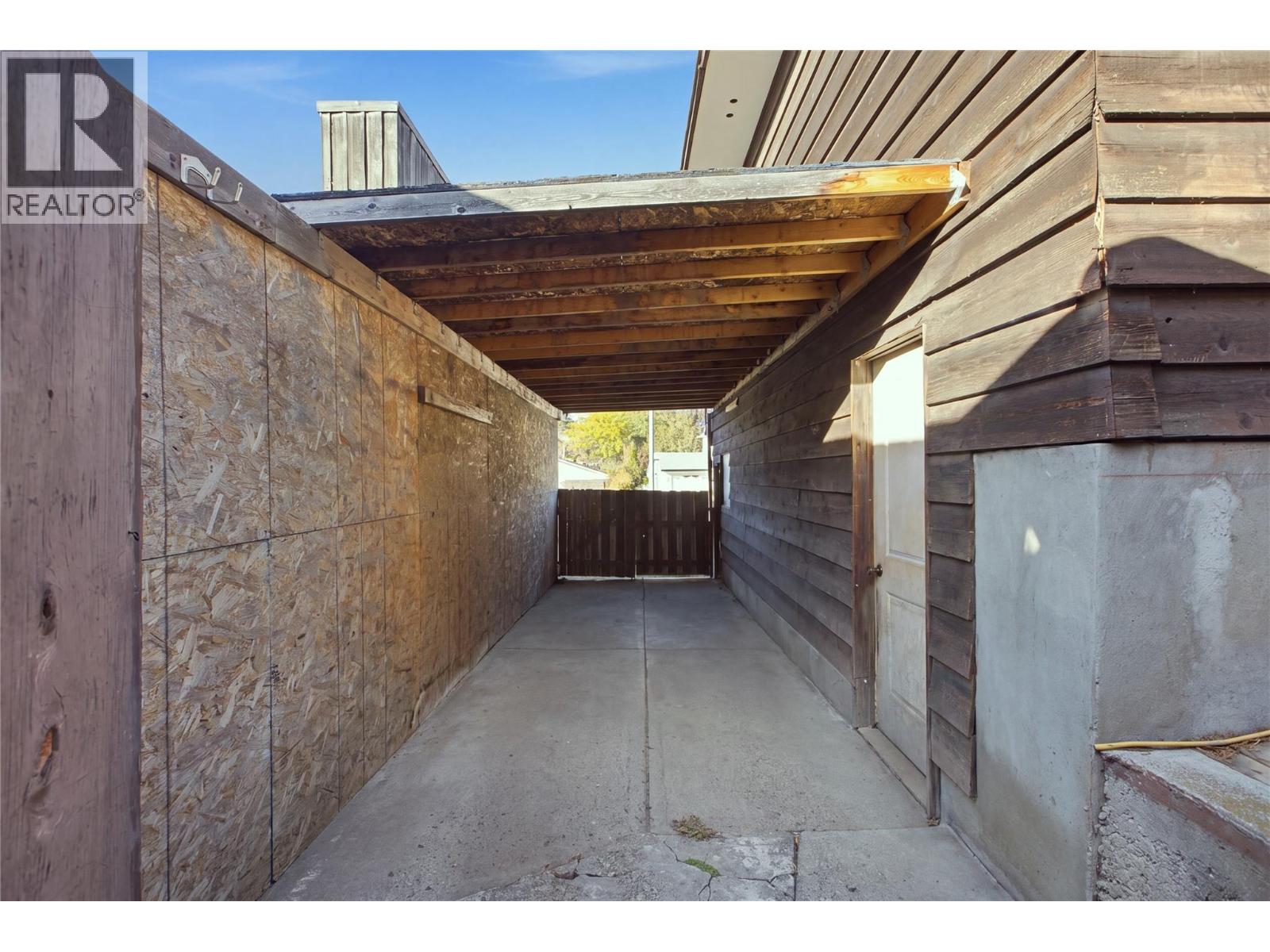 2309 Nechako Drive - 62