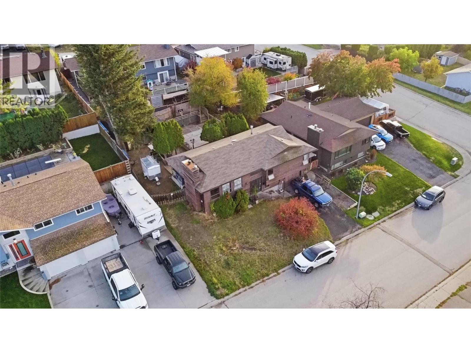 2309 Nechako Drive - 68
