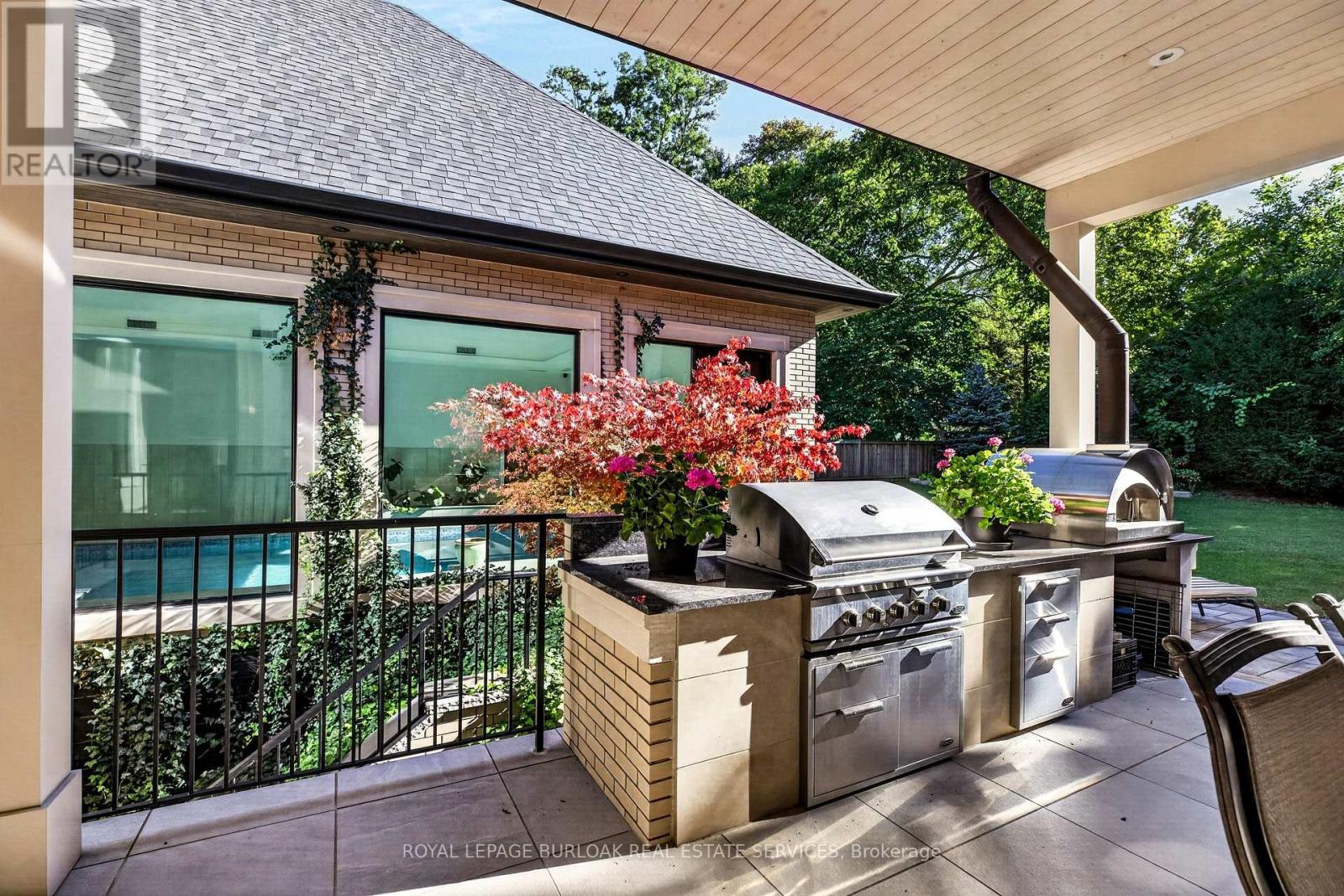 368 Fourth Line, Oakville, ON photo 48