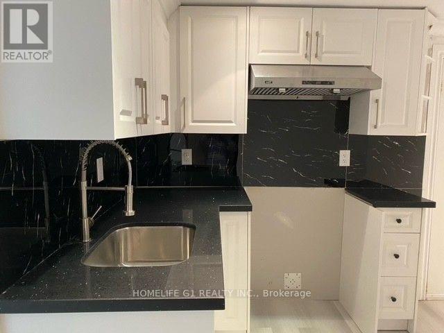 17 CRESCENT HILL, Brampton (Central Park) — photo 3