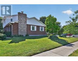 838 Saddle Crescent, Mississauga, ON L4Y2V8 Photo 43