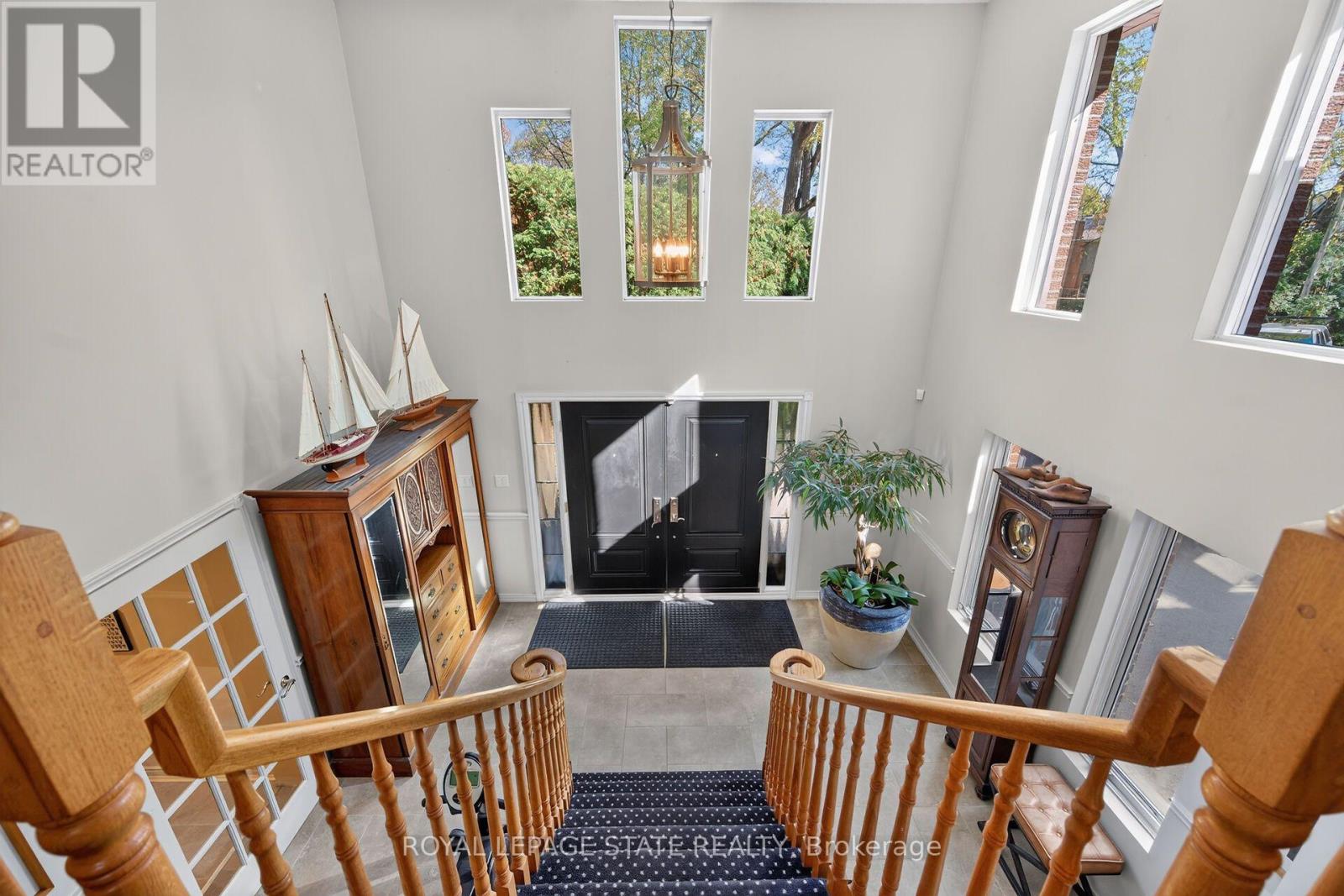 311 GOLF LINKS ROAD - 4