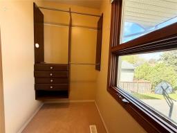 47 Upton Place, Winnipeg, MB R2N1S8 Photo 15