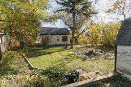 74 6th Street Nw, Carman, MB R0G0J0 Photo 32