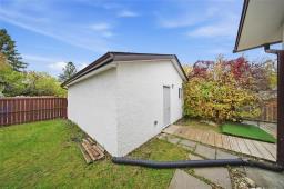 27 Manor House Court, Winnipeg, MB R2P0K4 Photo 48