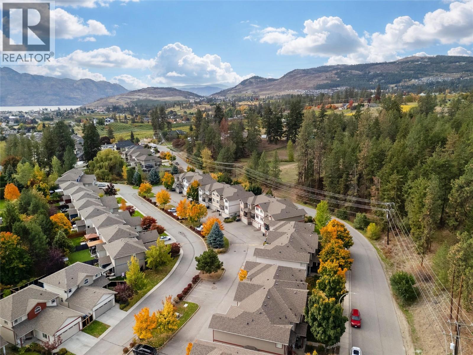 10 3275 Broadview Road, West Kelowna
