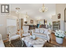 4pc Bathroom - 126 Woods Court, Saskatoon, SK S7N4M2 Photo 15