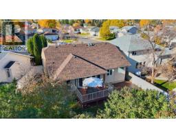 126 Woods Court, Saskatoon, SK S7N4M2 Photo 28