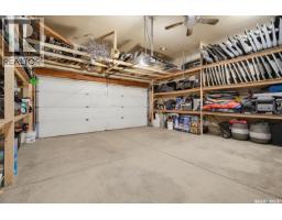 126 Woods Court, Saskatoon, SK S7N4M2 Photo 30