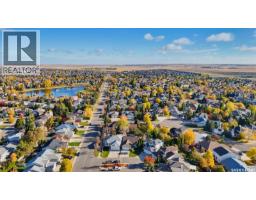126 Woods Court, Saskatoon, SK S7N4M2 Photo 37
