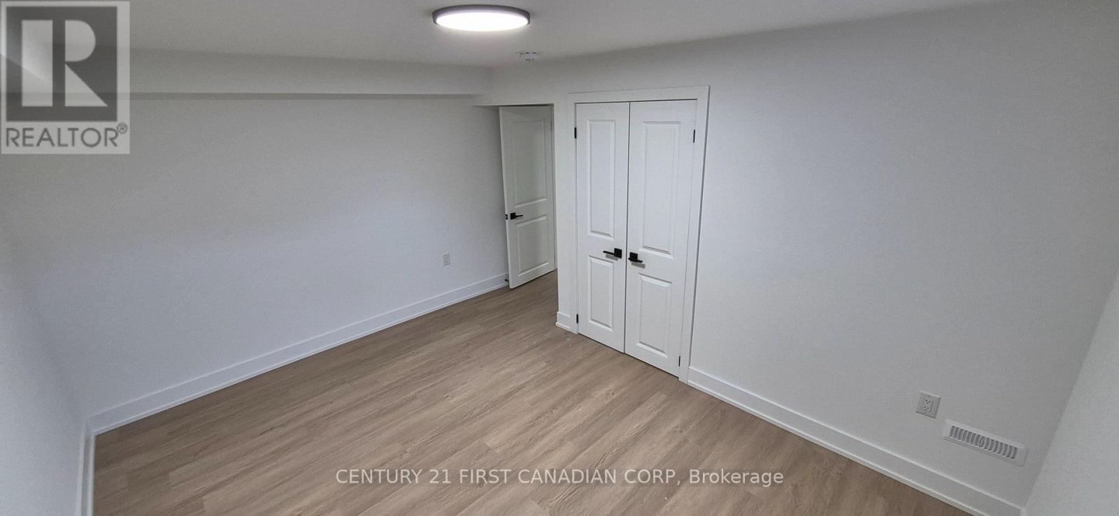 6663 ROYAL MAGNOLIA AVENUE, London South (South V) — photo 11