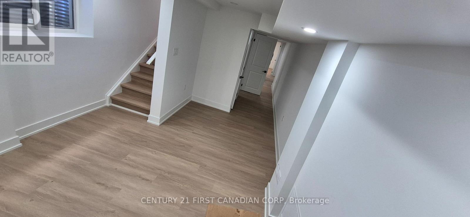 6663 ROYAL MAGNOLIA AVENUE, London South (South V) — photo 6