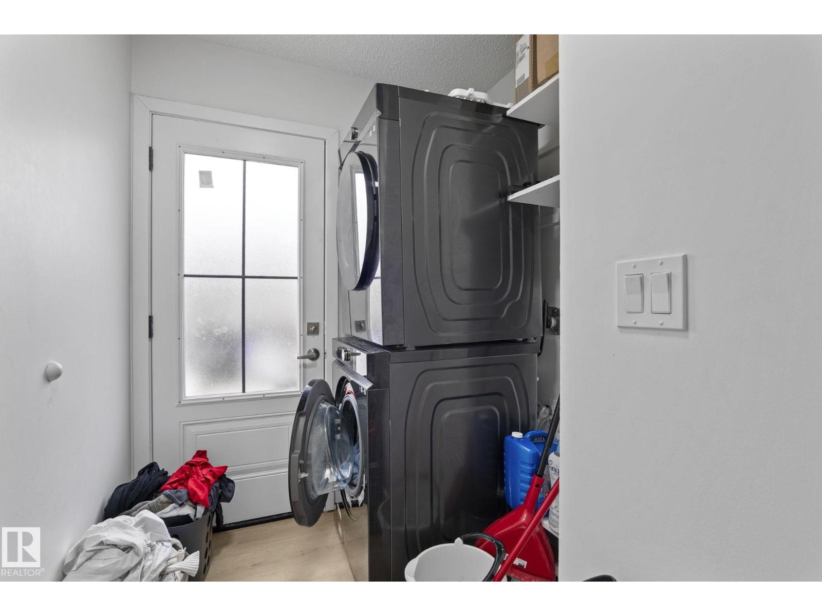 1566 LAKEWOOD RD W NW, Edmonton — photo 17