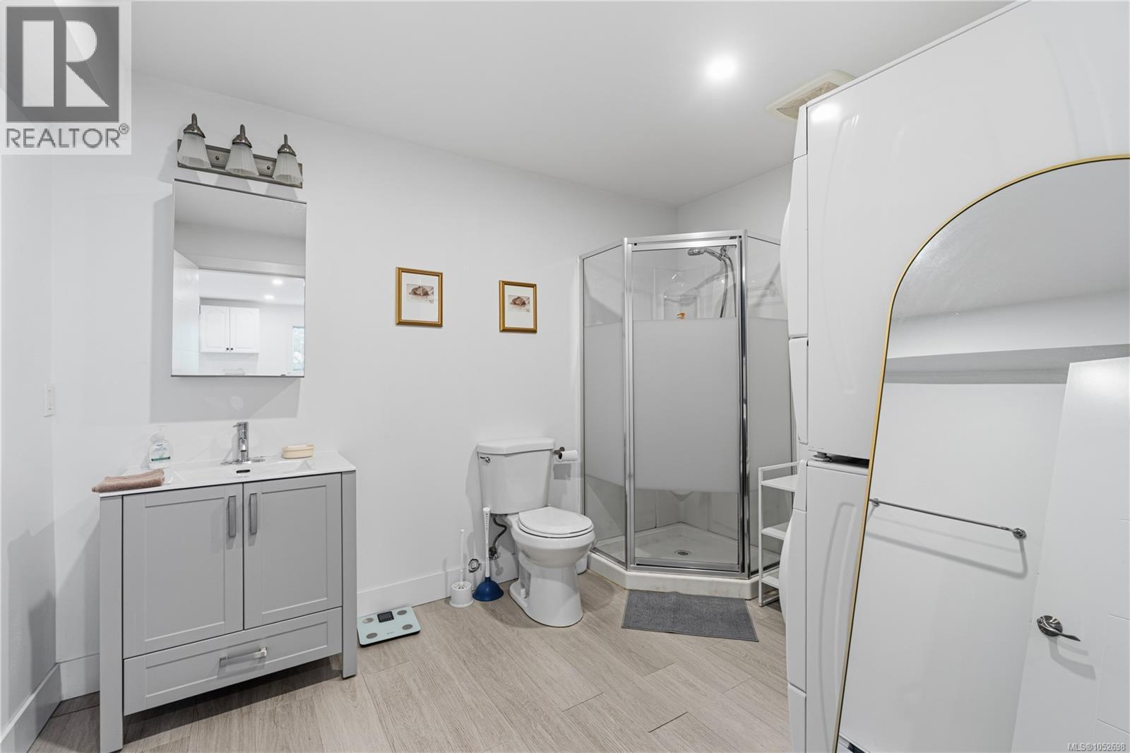 5072 Vista View Cres - 35