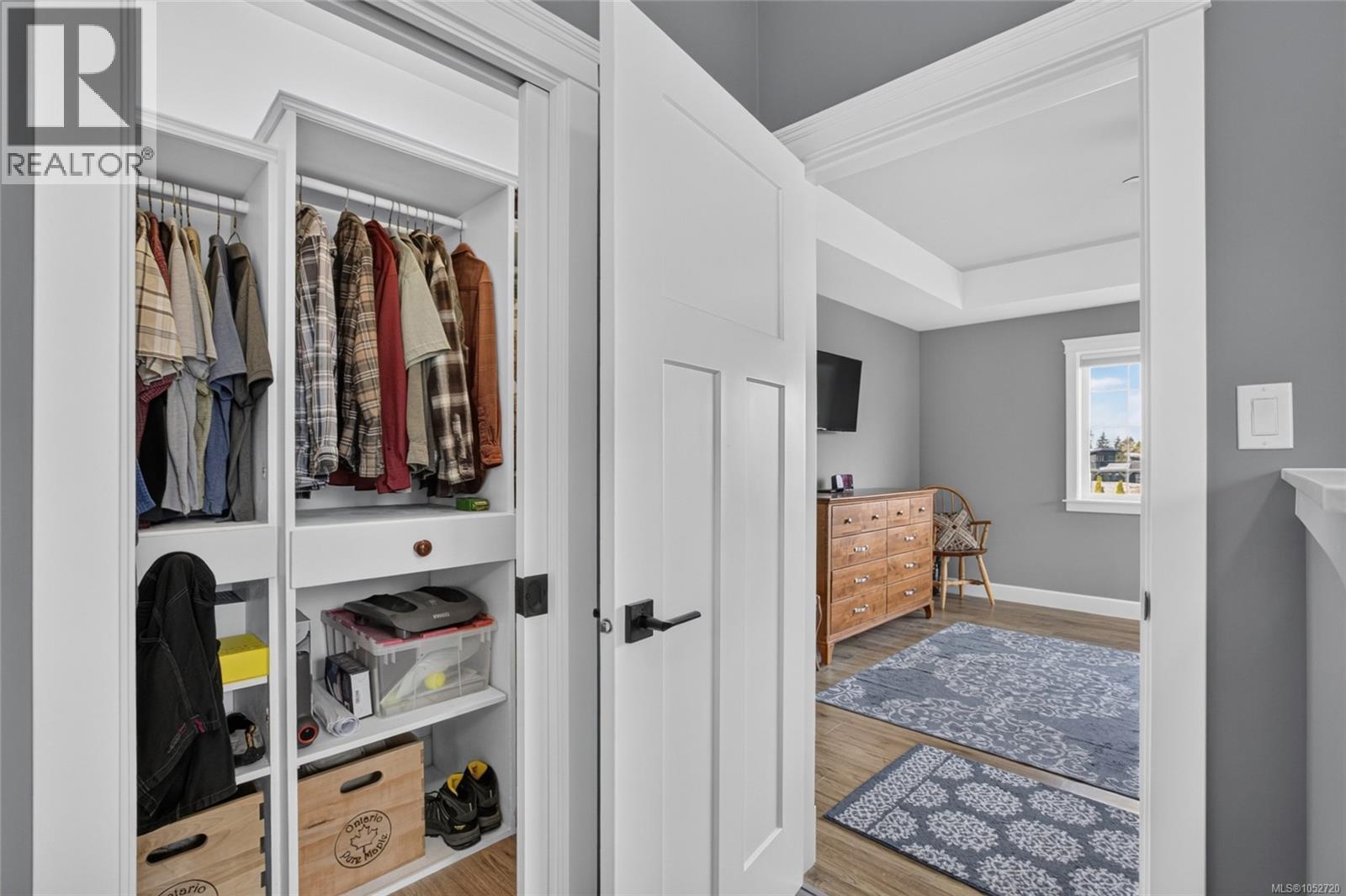 3630 Eagleview Dr - 34