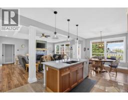 Ensuite - 3630 Eagleview Dr, Courtenay, BC V9N4A7 Photo 12