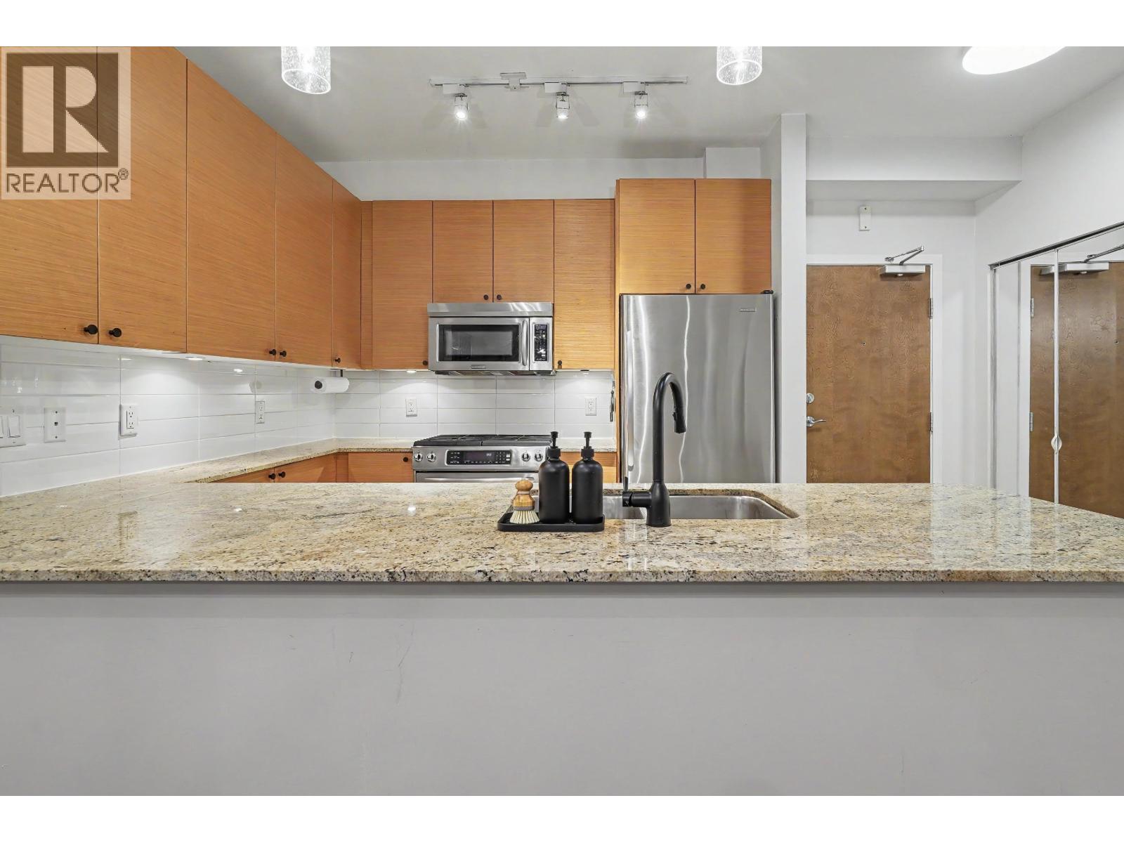 Photo of 106 101 MORRISSEY ROAD 18