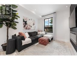 323 Booth Street, Ottawa, ON K1R7K1 Photo 6