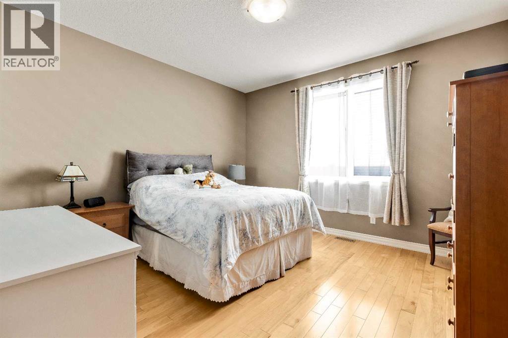 237 Chapala Drive SE, Calgary — photo 6