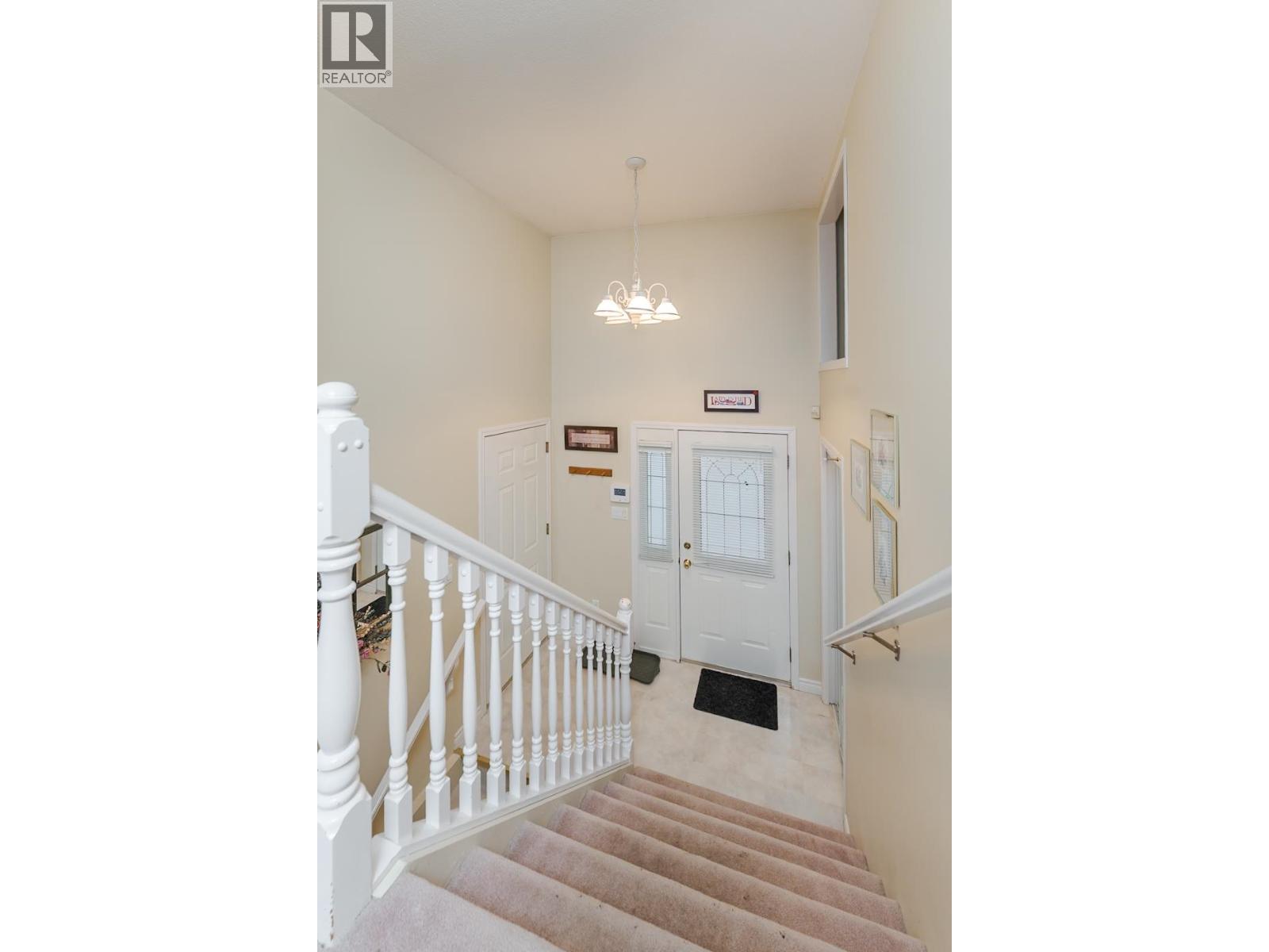 #110 6807 WESTGATE AVENUE - 25