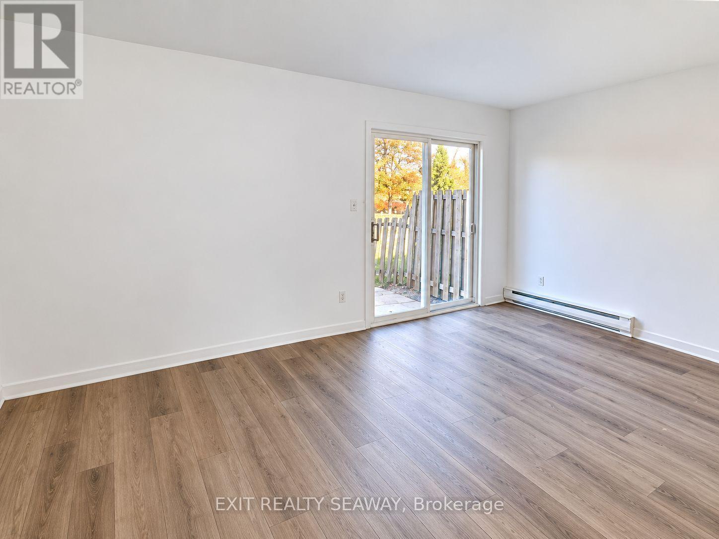 219 LEMAY STREET - 5
