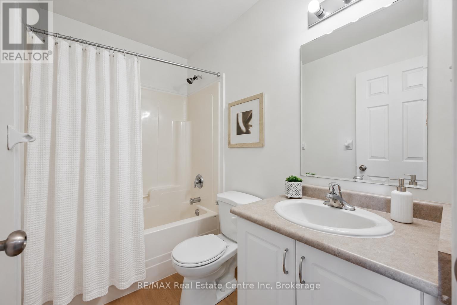 6 REVELL DRIVE, Guelph (Clairfields/Hanlon Business Park) — photo 12