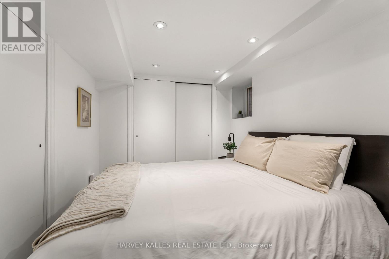 15 Markham Street, Toronto, ON photo 39