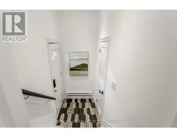 Kitchen - 15 Markham Street, Toronto, ON M6J2G1 Photo 6