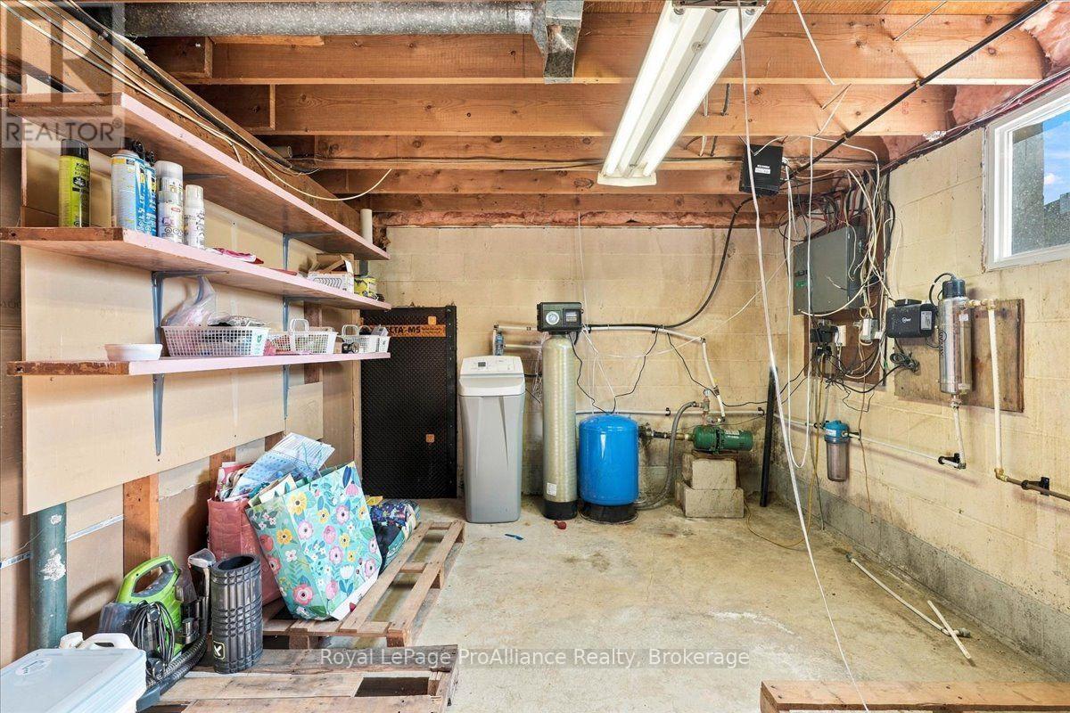 25 ASHLEY STREET - 29