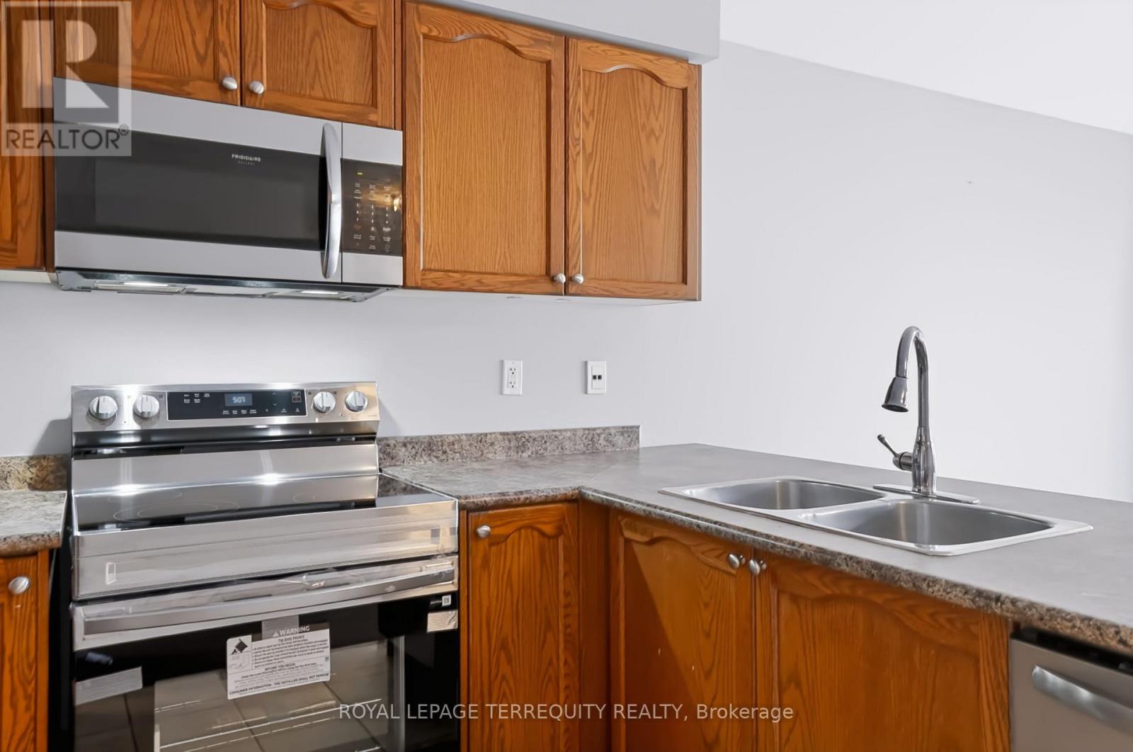 19 - 253 SPRUCEWOOD CRESCENT W, Clarington (Bowmanville) — photo 10