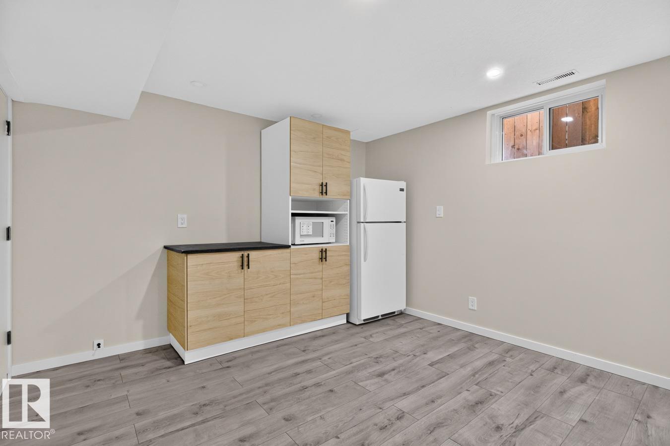 12007 69 Street NW, photo 25