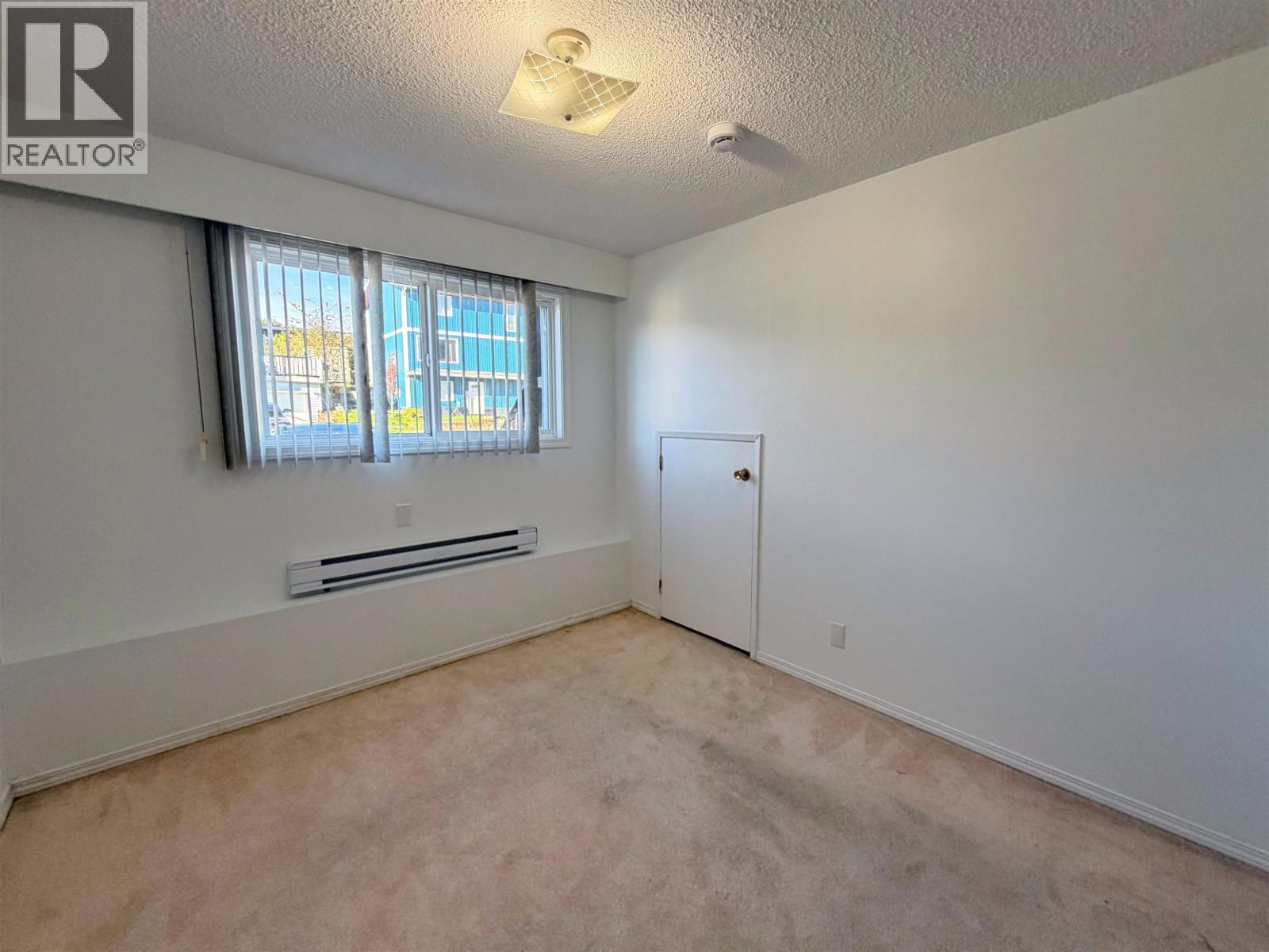1313 OMINECA AVENUE - 20