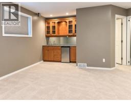 198 Grizzly Terrace N, Lethbridge, AB T1H6V3 Photo 38