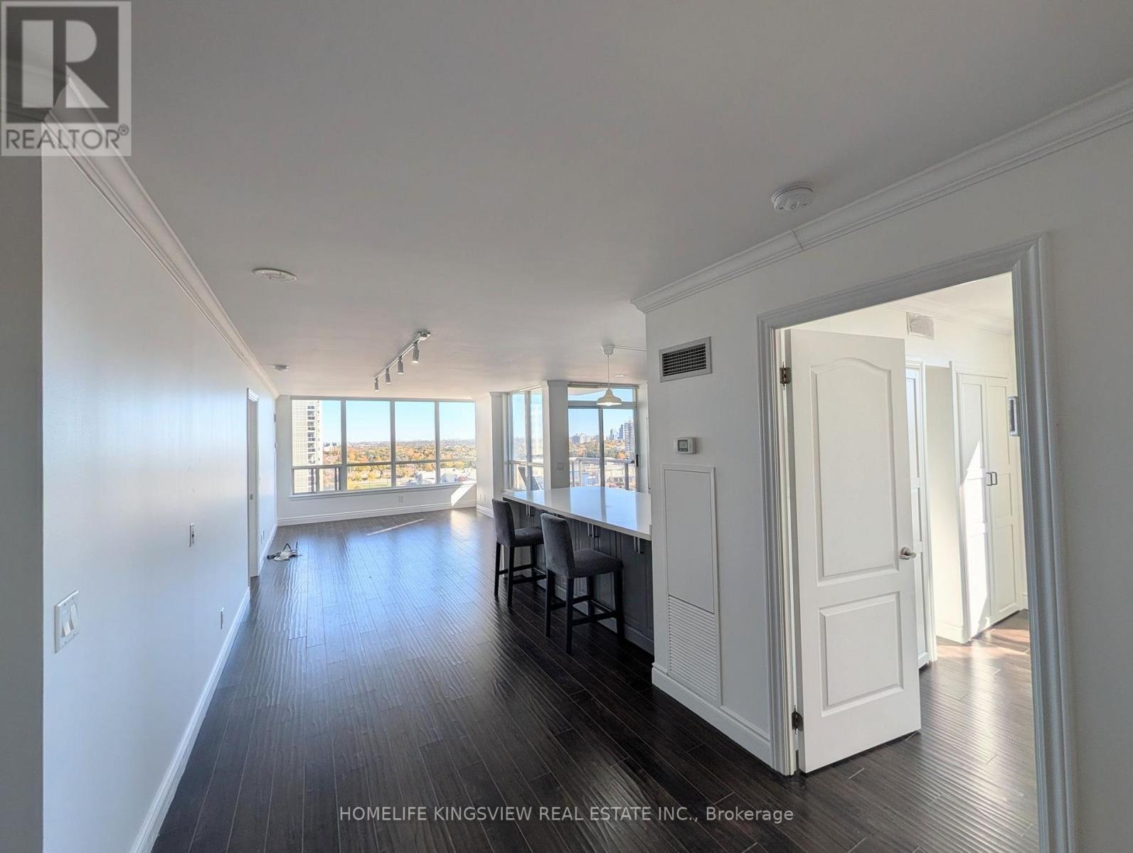 1104 - 60 DISERA DRIVE, Vaughan (Beverley Glen) — photo 11