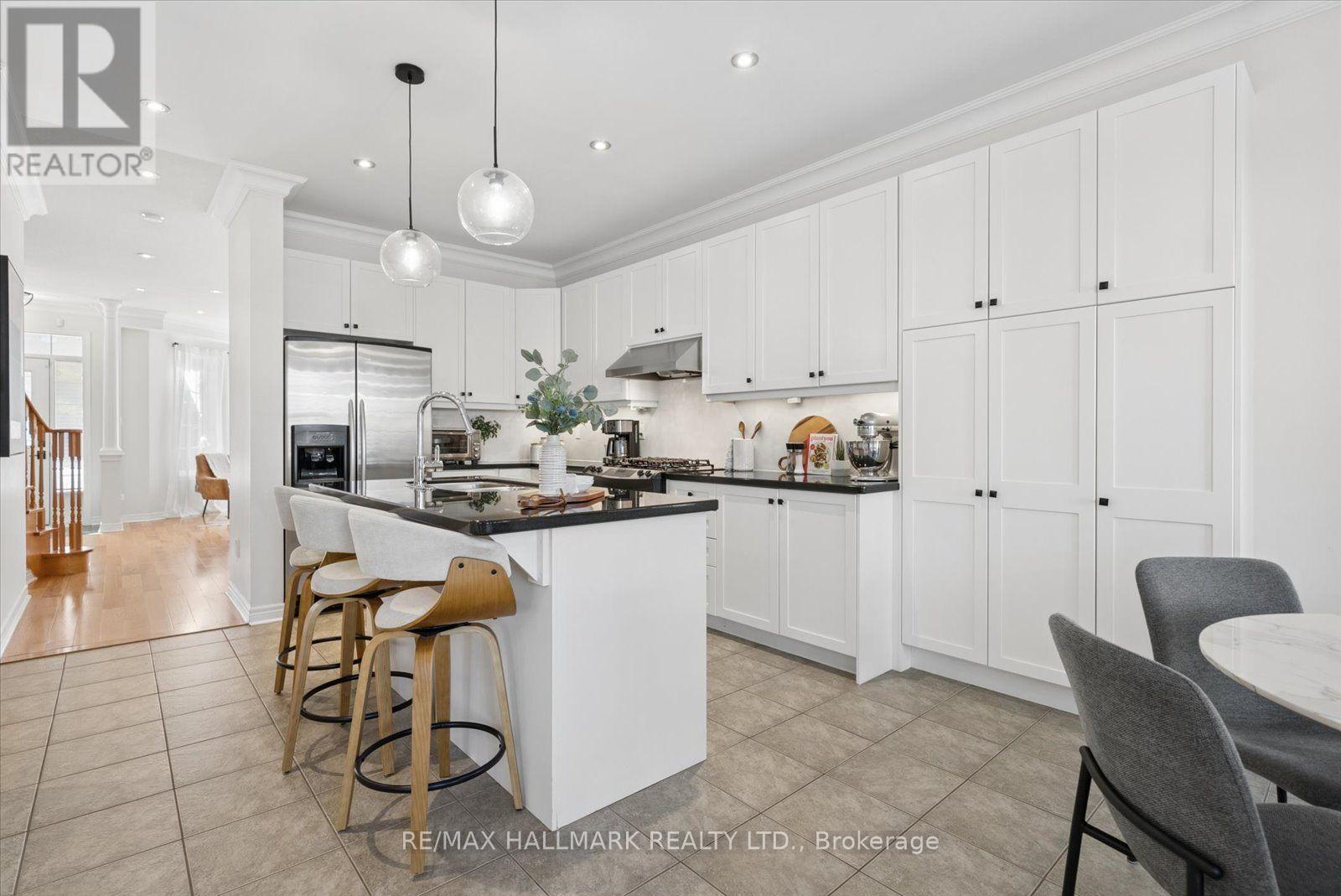 47 AMOS LEHMAN WAY, Whitchurch-Stouffville (Stouffville) — photo 11
