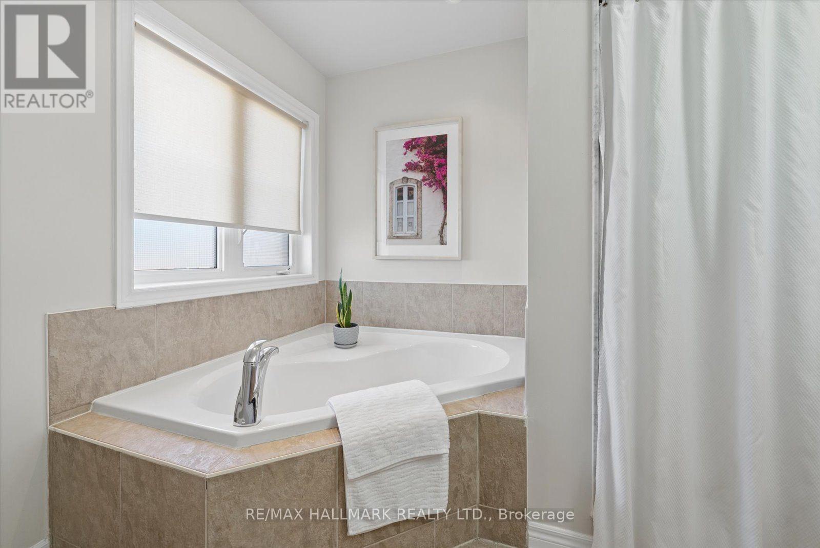 47 Amos Lehman Way, Whitchurch-Stouffville, ON photo 27