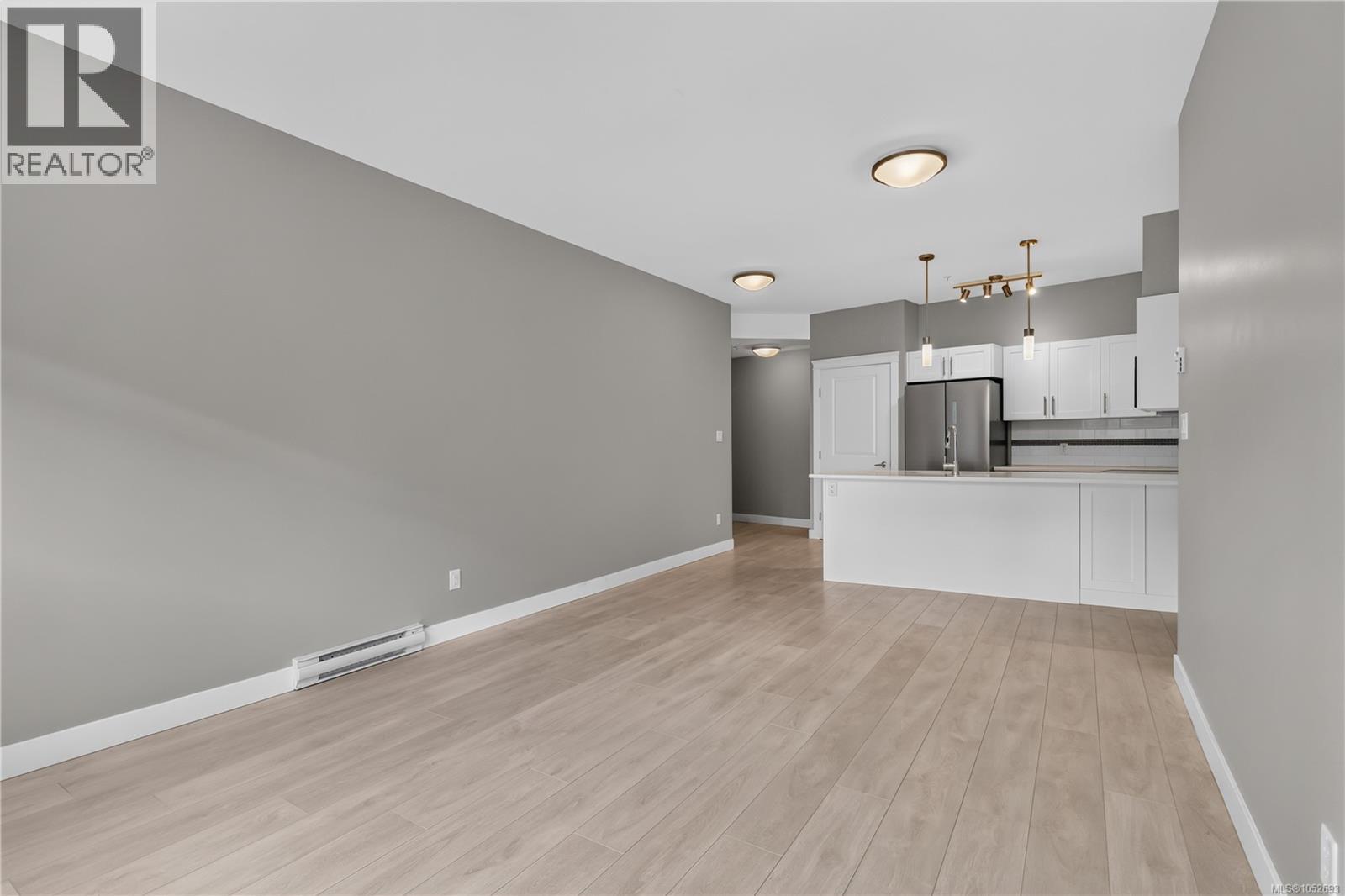 204 844 Goldstream Avenue, Langford
