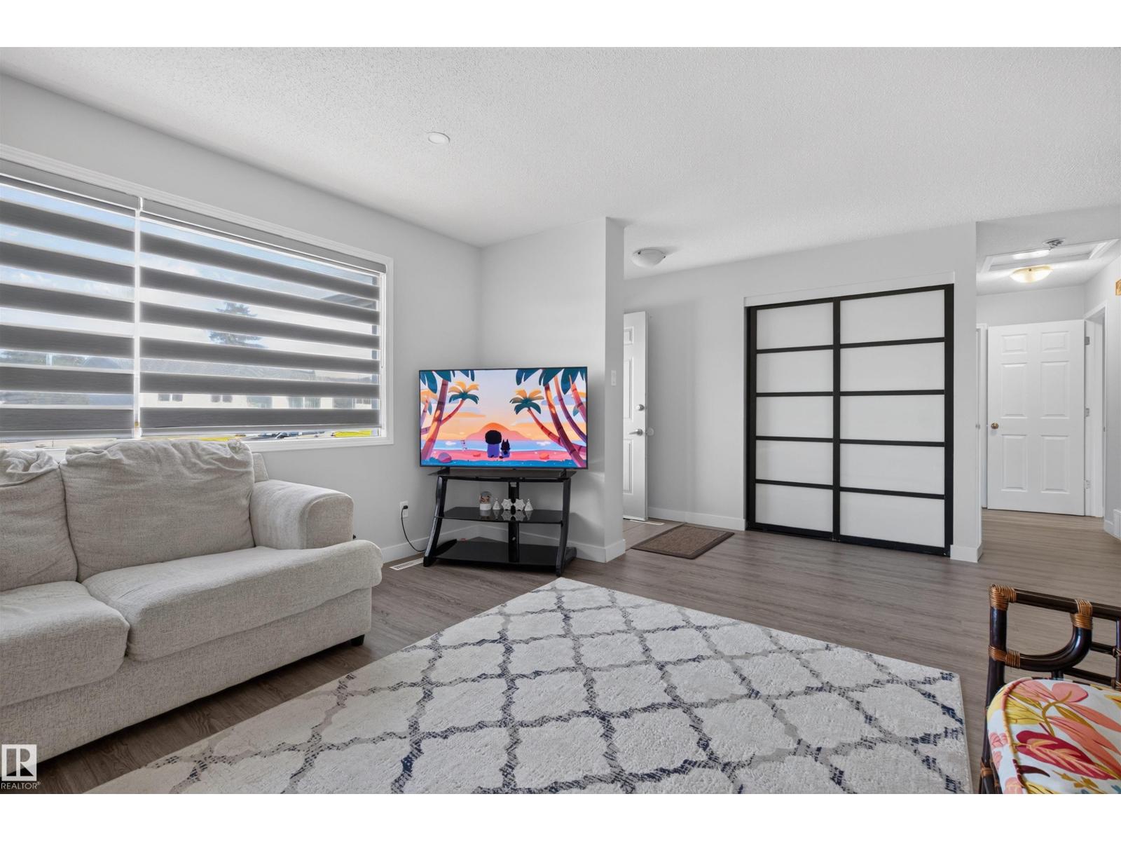 15104 74 Street NW, photo 4