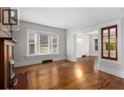 Laundry room - 1818 18a Street Sw, Calgary, AB T2T4V9 Photo 11