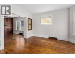 Primary Bedroom - 1818 18a Street Sw, Calgary, AB T2T4V9 Photo 7