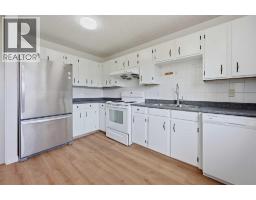 70 Edgeburn Crescent Nw, Calgary, AB T3A4J3 Photo 12