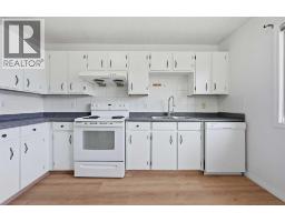 70 Edgeburn Crescent Nw, Calgary, AB T3A4J3 Photo 13