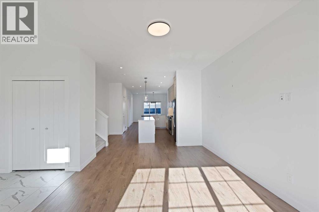 7386 202 Avenue SE photo 6