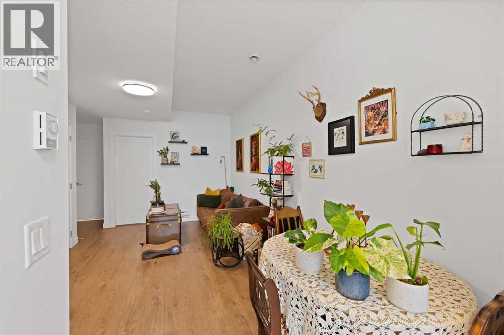 7386 202 Avenue SE photo 41