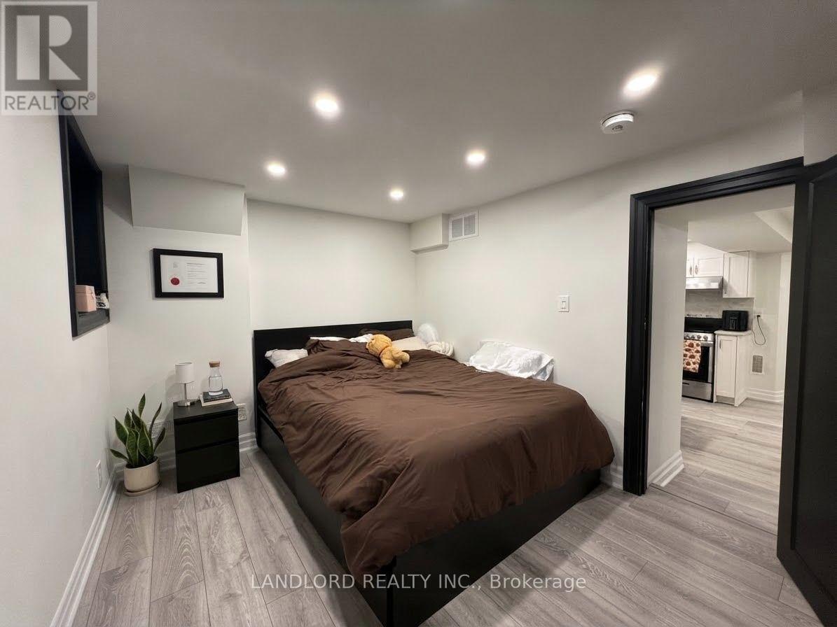 4 - 121 SORAUREN AVENUE, Toronto (Roncesvalles) — photo 9