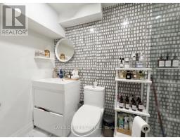 4 - 121 Sorauren Avenue, Toronto, ON M6R2E3 Photo 14
