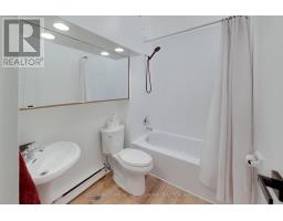 22 - 1666 Queen Street E, Toronto, ON M4L1G3 Photo 11