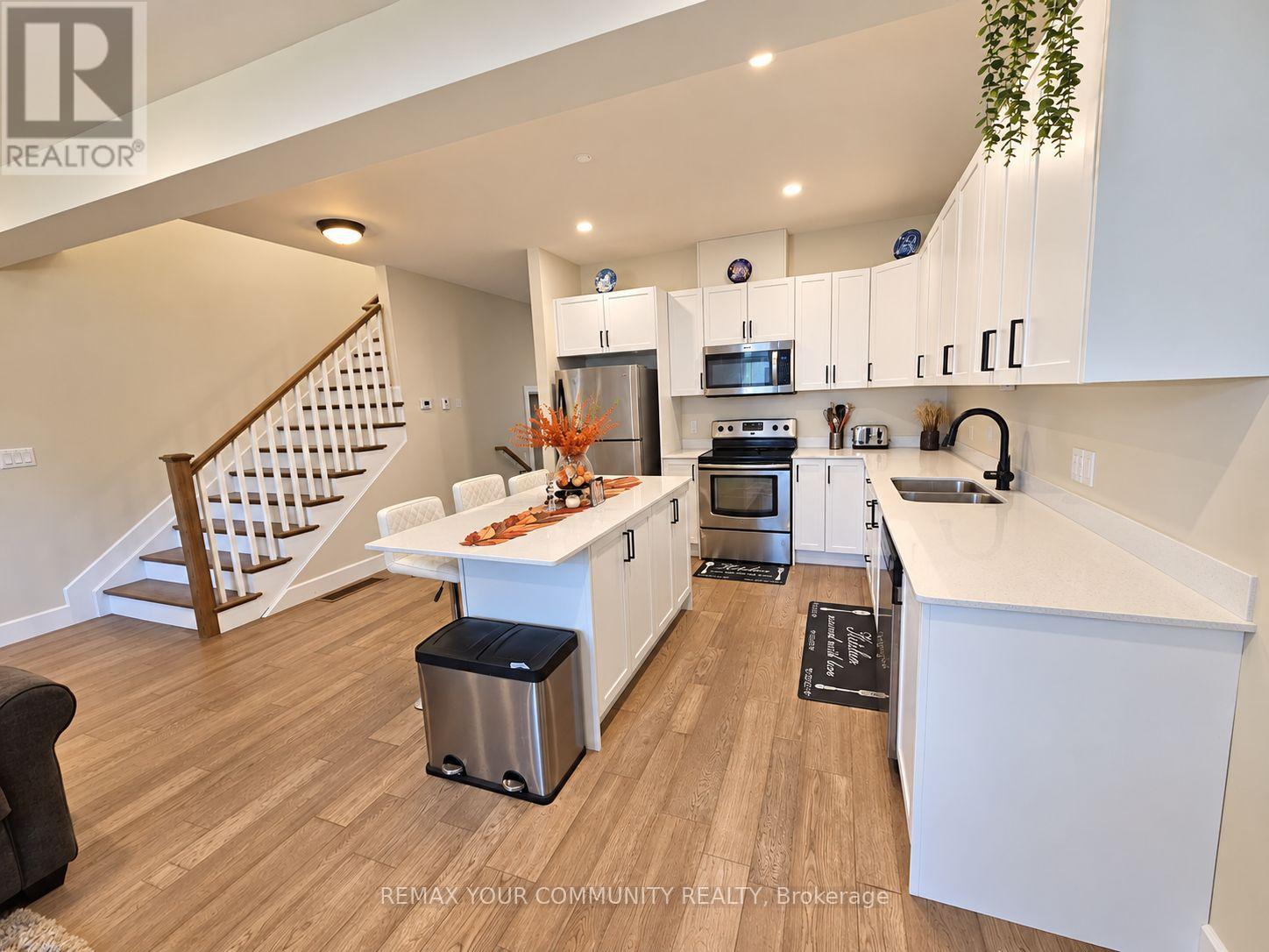 28 DUSENBURY DRIVE, Loyalist (Odessa) — photo 6
